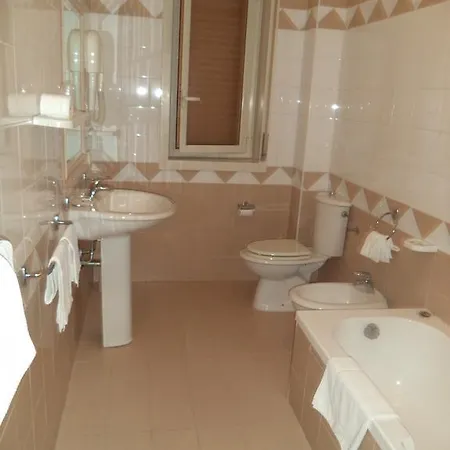 Scala Greca 3*