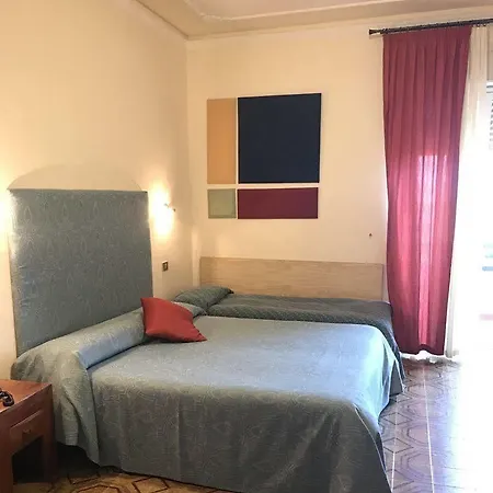מלון Scala Greca